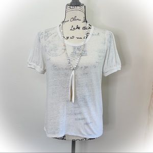 💕Beautiful White Banana Republic Linen Mix Top💕